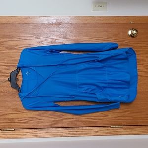 💥MARKDOWN💥Athleta XS blue hooded long sleeve cover/sweater